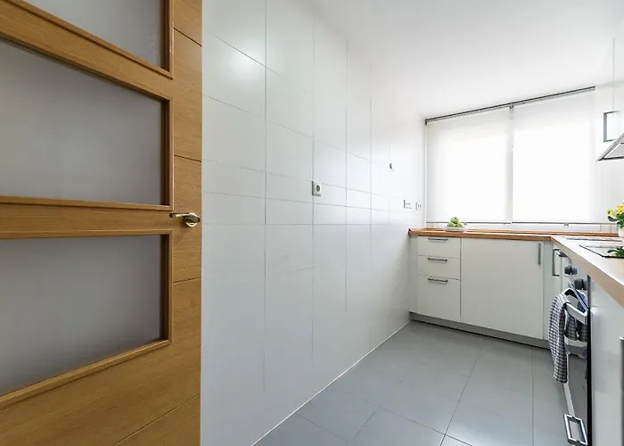 Appartamento Modern Valparaiso With Parking Málaga